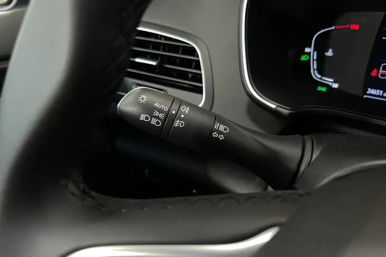 Renault Megane din 2023 cu 24.651 km - oferta REN244087 - foto 17