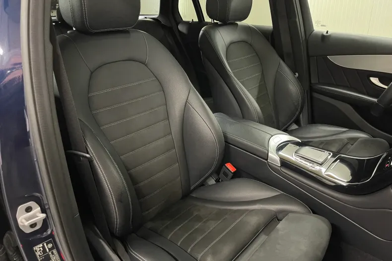 Mercedes-Benz GLC 200 (Clasa GLC) din 2022 cu 118.331 km - oferta MER244088 - foto 10
