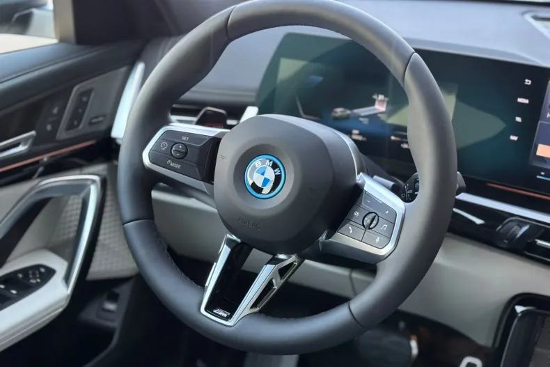 BMW iX1 (Seria X) din 2026 cu 12.000 km - oferta BMW244090 - foto 10