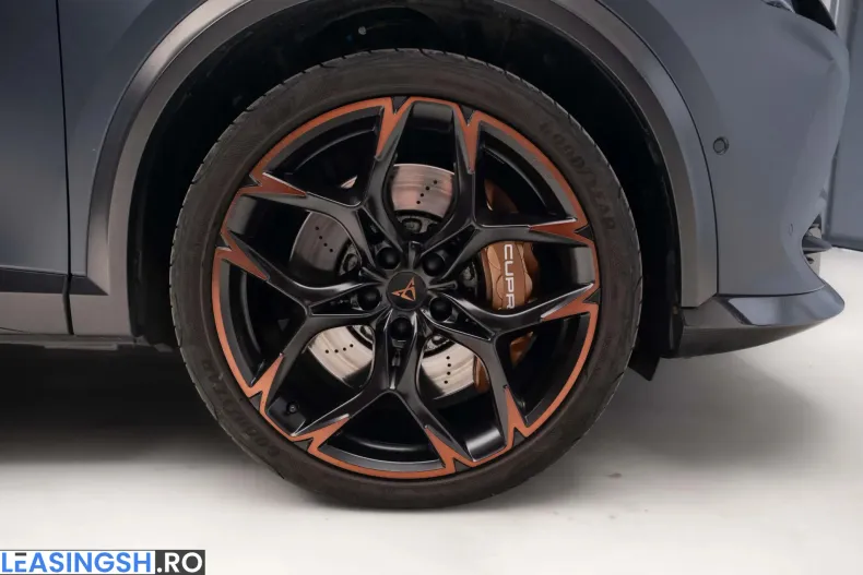Cupra Formentor din 2023 cu 30.900 km - oferta CUP244093 - foto 4