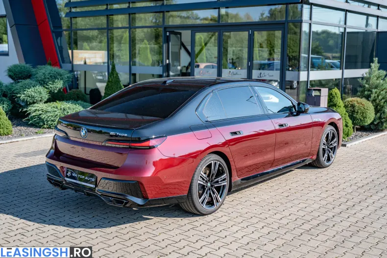 BMW M7 (Seria 7) din 2024 cu 27.671 km - oferta BMW244102 - foto 14