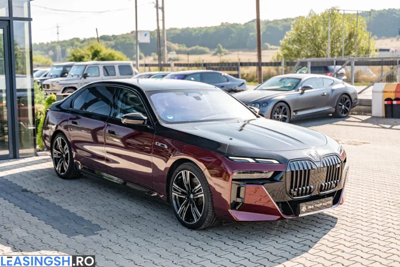 BMW M7 (Seria 7) din 2024 cu 27.671 km - oferta BMW244102 - foto 39