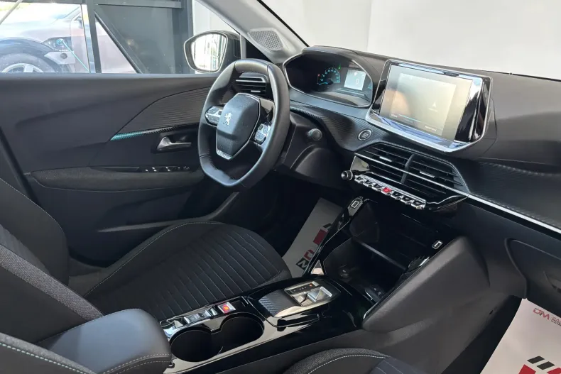 Peugeot 208 din 2023 cu 16.300 km - oferta PEU244108 - foto 6