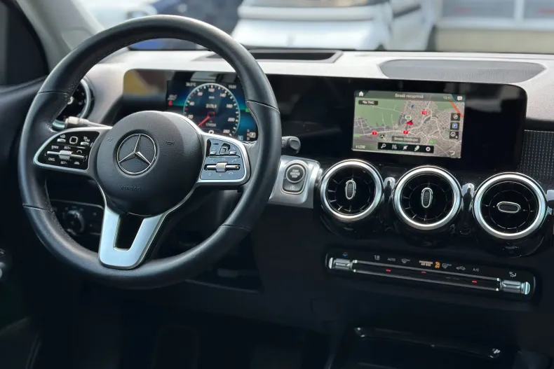 Mercedes-Benz GLB 200 (Clasa GLB) din 2022 cu 174.554 km - oferta MER244111 - foto 18