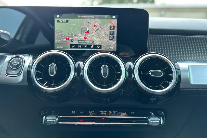 Mercedes-Benz GLB 200 (Clasa GLB) din 2022 cu 174.554 km - oferta MER244111 - foto 25