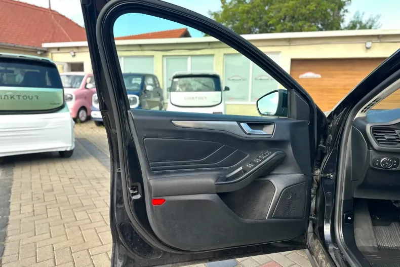 Ford Focus din 2023 cu 126.433 km - oferta FOR244112 - foto 26