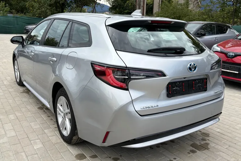 Toyota Corolla din 2022 cu 102.800 km - oferta TOY244119 - foto 3