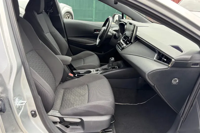 Toyota Corolla din 2022 cu 102.800 km - oferta TOY244119 - foto 20