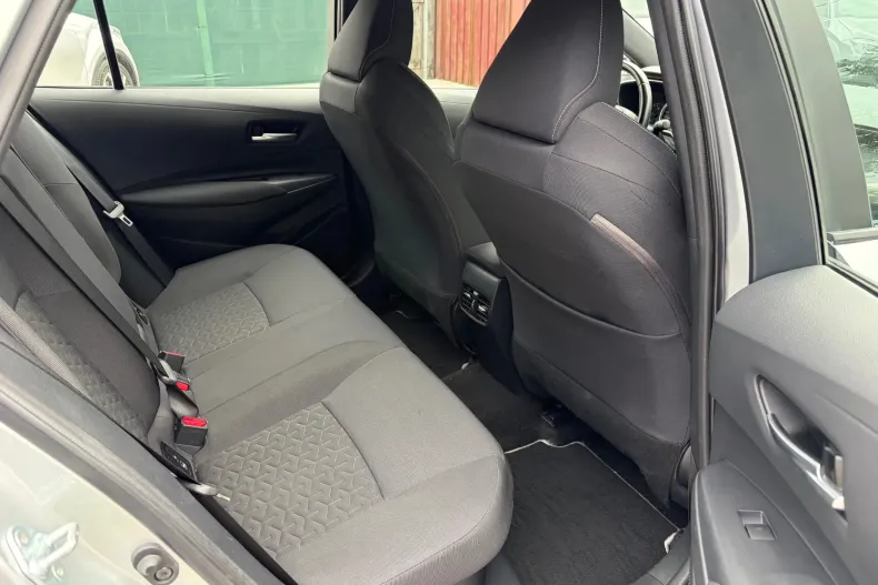 Toyota Corolla din 2022 cu 102.800 km - oferta TOY244119 - foto 21
