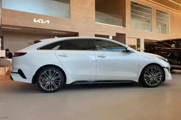 Kia Pro Ceed din 2024 - oferta KIA244123