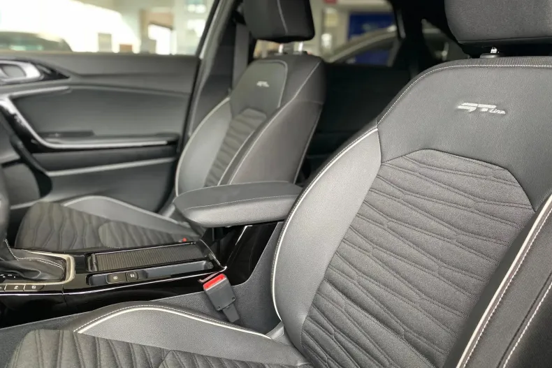 Kia Pro Ceed din 2024 cu 6 km - oferta KIA244123 - foto 12