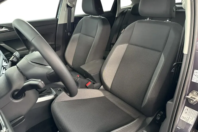 Volkswagen Taigo din 2025 cu 7 km - oferta VOL244125 - foto 14