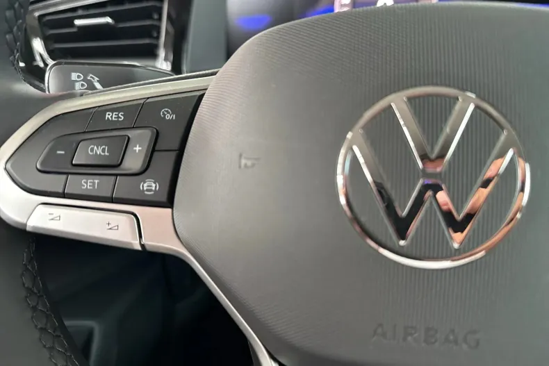 Volkswagen Taigo din 2025 cu 7 km - oferta VOL244125 - foto 16