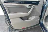 Volkswagen Touareg din 2025 cu 34.713 km - oferta VOL244126 - foto 10