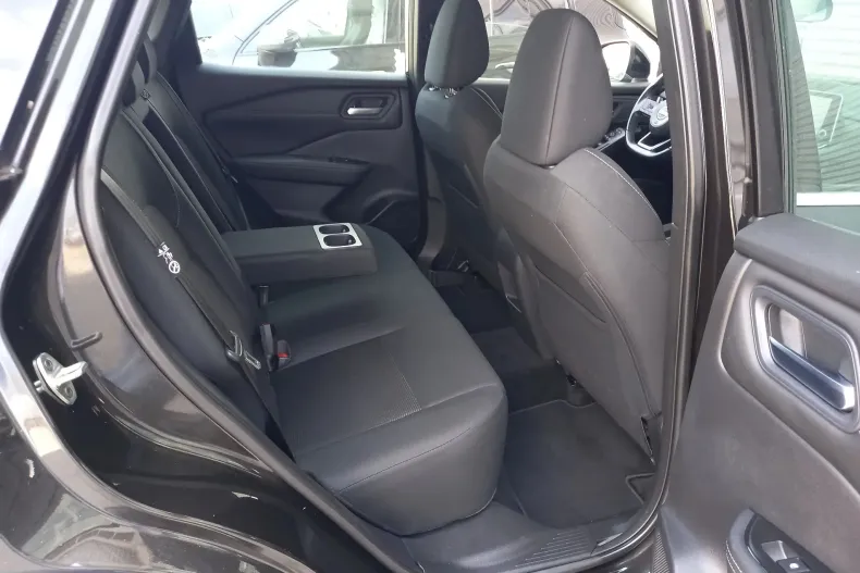 Nissan Qashqai din 2023 cu 104.138 km - oferta NIS244129 - foto 13