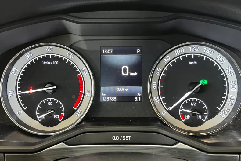 Skoda Superb din 2020 cu 123.788 km - oferta SKO244130 - foto 15