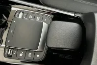 Mercedes-Benz GLA 250 (Clasa GLA) din 2021 cu 41.176 km - oferta MER244131 - foto 20