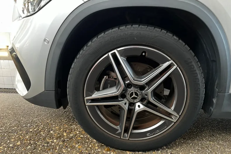 Mercedes-Benz GLA 250 (Clasa GLA) din 2021 cu 41.176 km - oferta MER244131 - foto 30