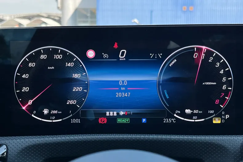 Mercedes-Benz CLA 250 (Clasa CLA) din 2025 cu 20.347 km - oferta MER244136 - foto 14