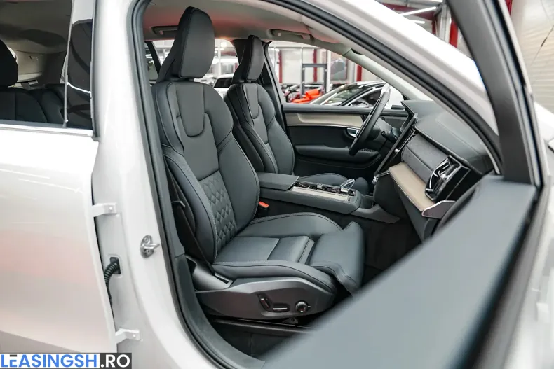 Volvo XC90 din 2025 cu 14.000 km - oferta VOL244139 - foto 10