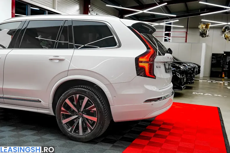 Volvo XC90 din 2025 cu 14.000 km - oferta VOL244139 - foto 19