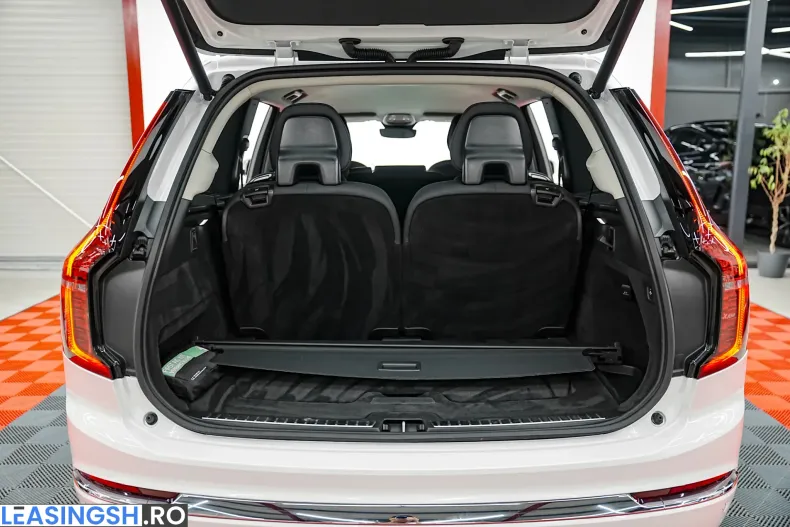 Volvo XC90 din 2025 cu 14.000 km - oferta VOL244139 - foto 27