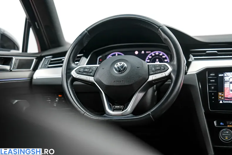 Volkswagen Passat din 2021 cu 115.000 km - oferta VOL244140 - foto 31