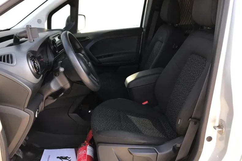 Mercedes-Benz Citan din 2022 cu 120.401 km - oferta MER244147 - foto 13