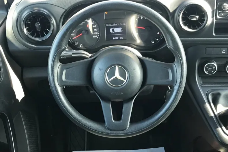 Mercedes-Benz Citan din 2022 cu 120.401 km - oferta MER244147 - foto 17