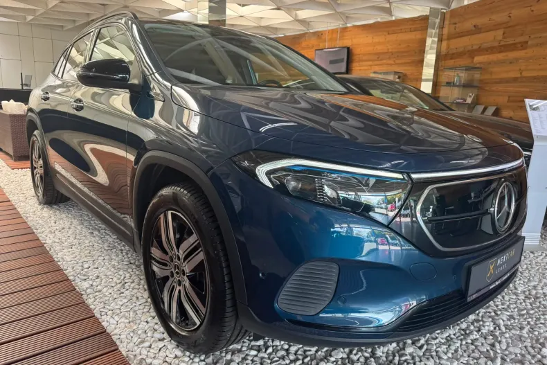 Mercedes-Benz EQA (Clasa GLA) din 2022 cu 74.037 km - oferta MER244149 - foto 3