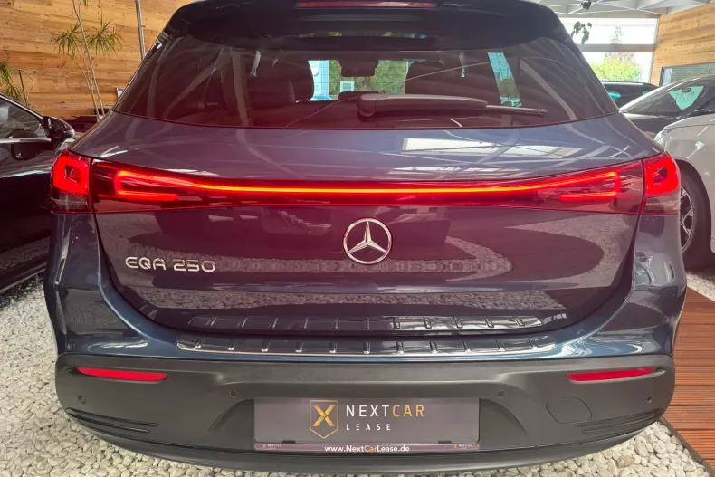 Mercedes-Benz EQA (Clasa GLA) din 2022 cu 74.037 km - oferta MER244149 - foto 5