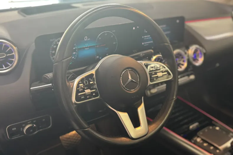 Mercedes-Benz EQA (Clasa GLA) din 2022 cu 74.037 km - oferta MER244149 - foto 9