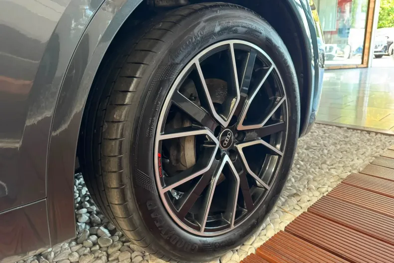 Audi Q5 din 2022 cu 105.212 km - oferta AUD244150 - foto 7