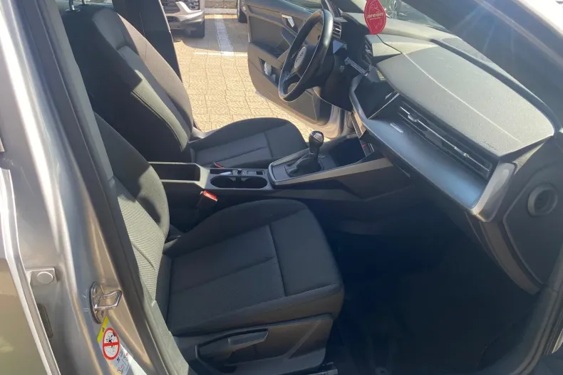 Audi A3 din 2022 cu 128.000 km - oferta AUD244163 - foto 8