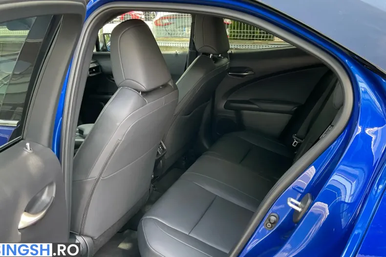 Lexus UX din 2025 cu 6.239 km - oferta LEX244164 - foto 11