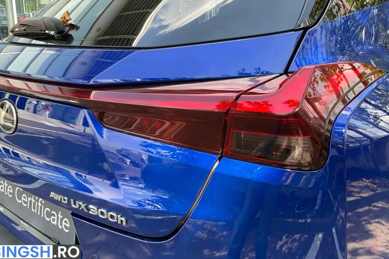 Lexus UX din 2025 cu 6.239 km - oferta LEX244164 - foto 19