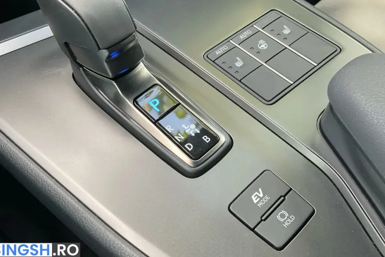 Lexus UX din 2025 cu 6.239 km - oferta LEX244164 - foto 36