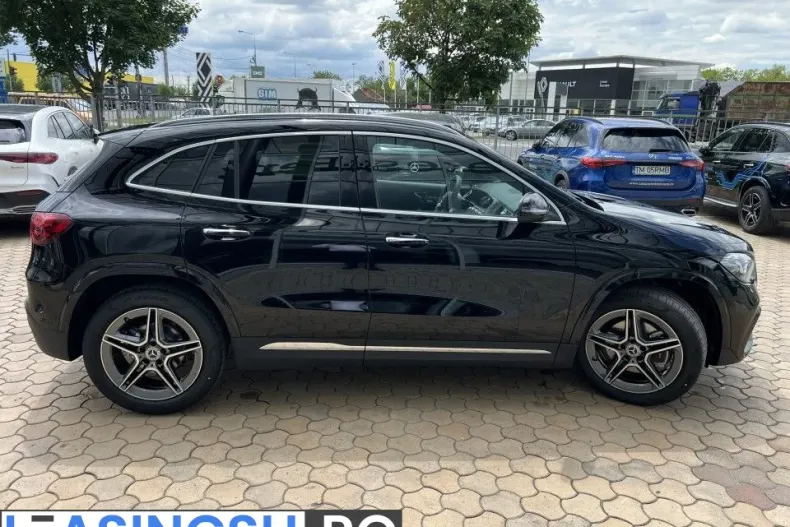 Mercedes-Benz GLA 200 (Clasa GLA) din 2024 cu 10.033 km - oferta MER244168 - foto 8