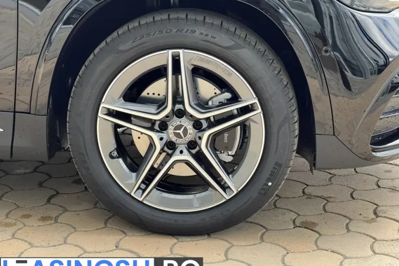 Mercedes-Benz GLA 200 (Clasa GLA) din 2024 cu 10.033 km - oferta MER244168 - foto 9