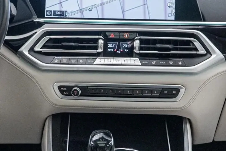 BMW X5 (Seria X) din 2021 cu 111.000 km - oferta BMW244173 - foto 4