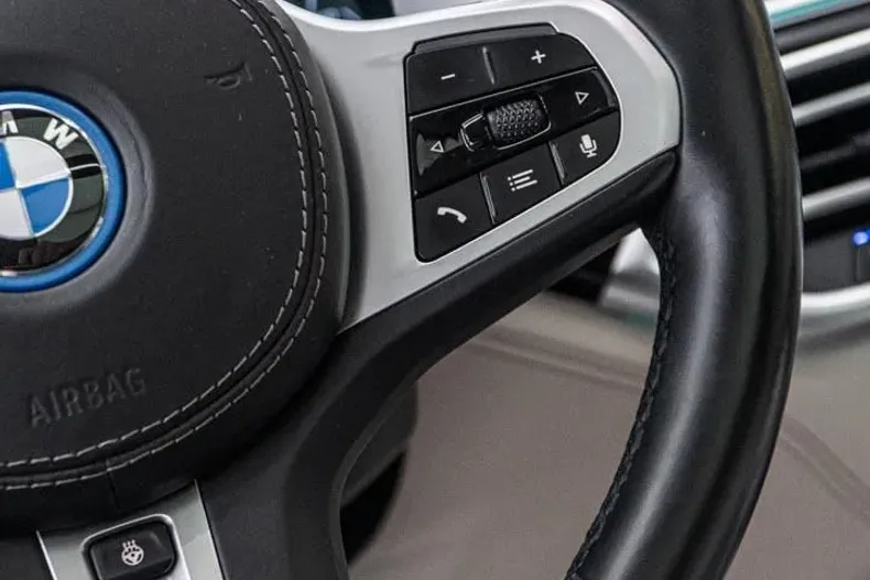 BMW X5 (Seria X) din 2021 cu 111.000 km - oferta BMW244173 - foto 31