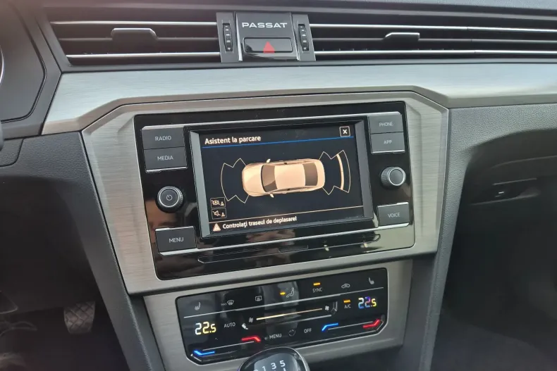 Volkswagen Passat din 2021 cu 78.960 km - oferta VOL244176 - foto 13
