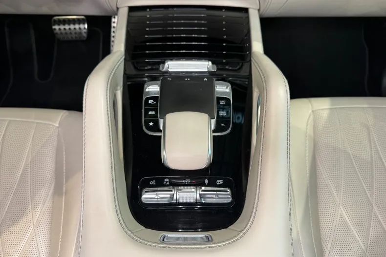 Mercedes-Benz GLS 63 AMG (Clasa GLS) din 2022 cu 120.000 km - oferta MER244185 - foto 23
