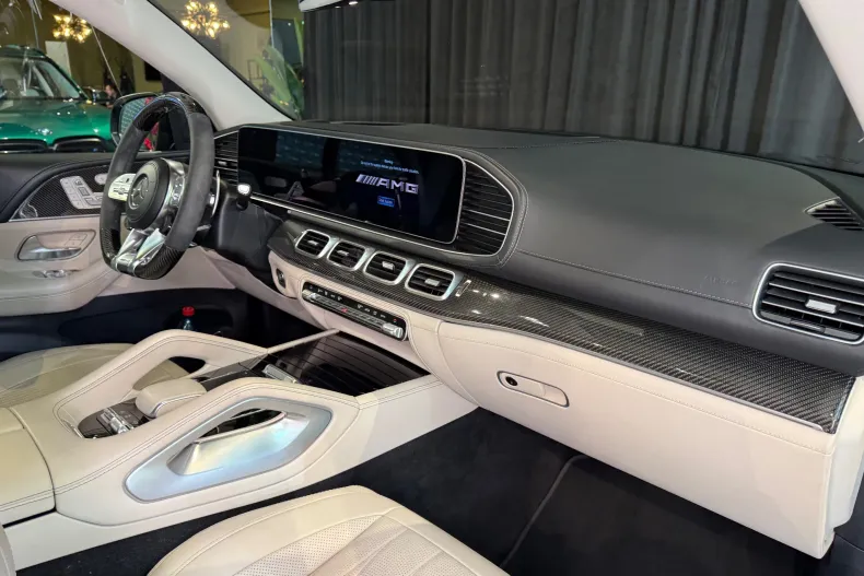 Mercedes-Benz GLS 63 AMG (Clasa GLS) din 2022 cu 120.000 km - oferta MER244185 - foto 29