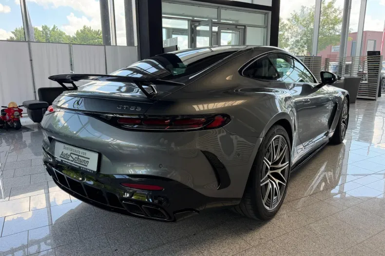 Mercedes-Benz AMG GT (Clasa GT) din 2025 cu 9.400 km - oferta MER244189 - foto 3