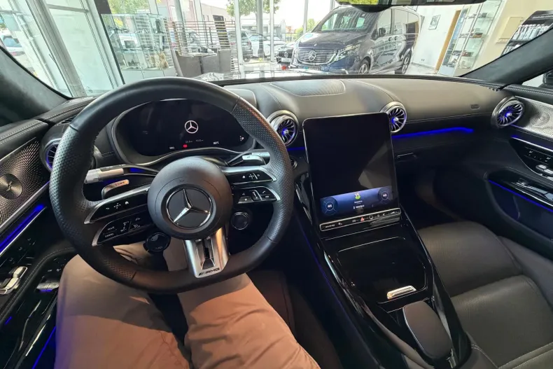Mercedes-Benz AMG GT (Clasa GT) din 2025 cu 9.400 km - oferta MER244189 - foto 12