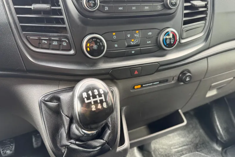 Ford Transit din 2021 cu 147.000 km - oferta FOR244190 - foto 22