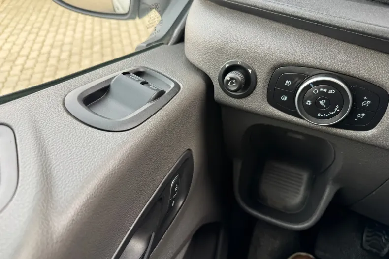 Ford Transit din 2021 cu 147.000 km - oferta FOR244190 - foto 23