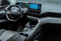 Peugeot 3008 din 2023 cu 120.500 km - oferta PEU244194 - foto 4