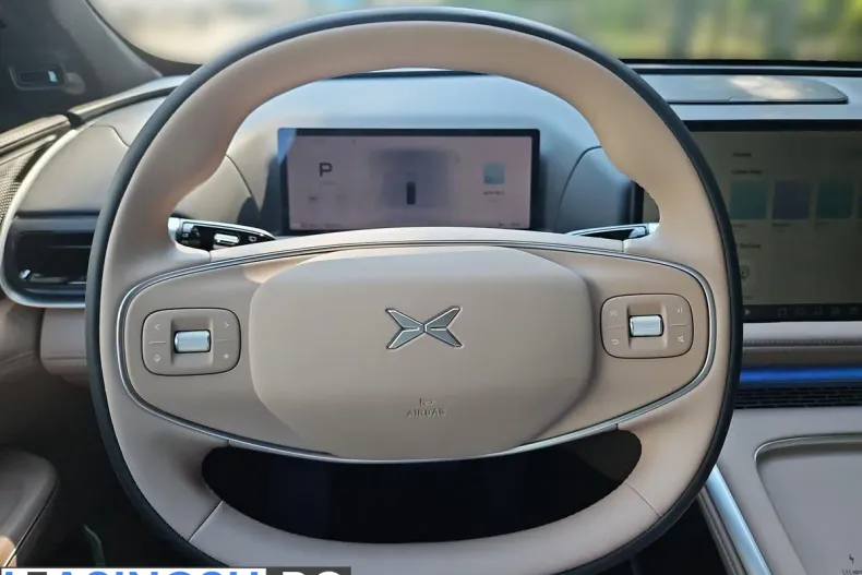 XPENG G9 din 2026 cu 1 km - oferta XPE244199 - foto 3